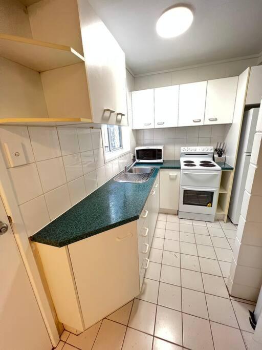 Samuel Grove Apartment Gold Coast Exterior photo